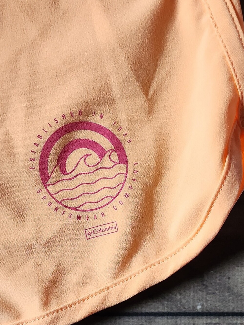 Columbia Peach Elastic Waist Athletic Shorts - Picture 2 of 7